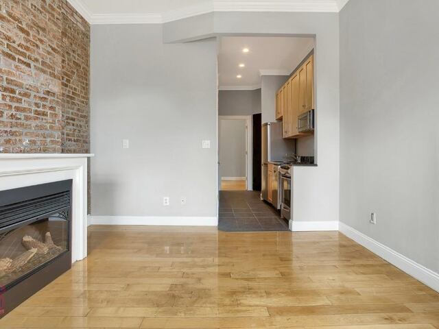 1-Bedroom at 51 Leroy Street