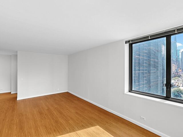 1-Bedroom at Carnegie Mews