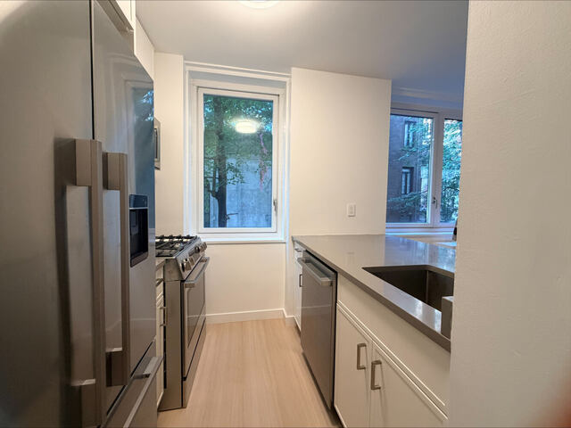 1-Bedroom at The Murray Hill