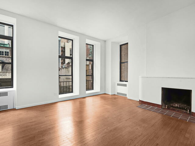 2-Bedroom at 121 Madison Avenue