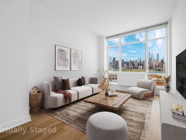 2-Bedroom at Linc LIC