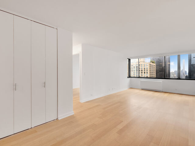 2-Bedroom at South Park Tower