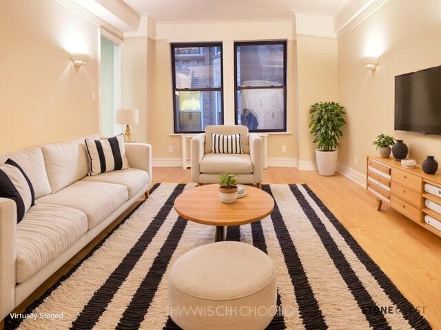 2-Bedroom at 900 West End Avenue