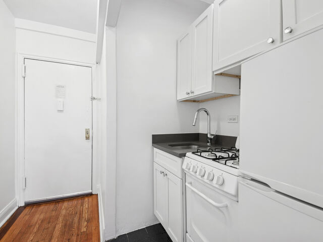 1-Bedroom at West Pierre