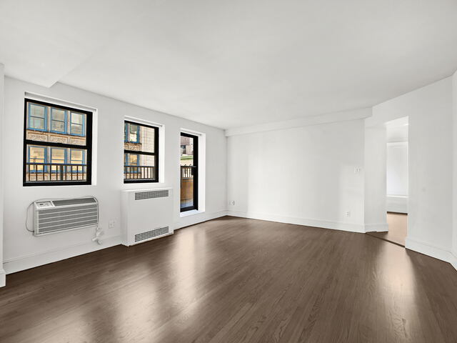 4-Bedroom at 121 Madison Avenue