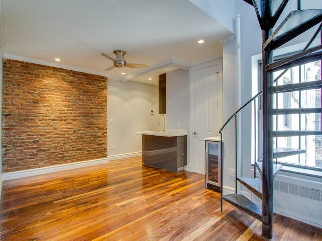 2-Bedroom at 1590 Lexington Avenue