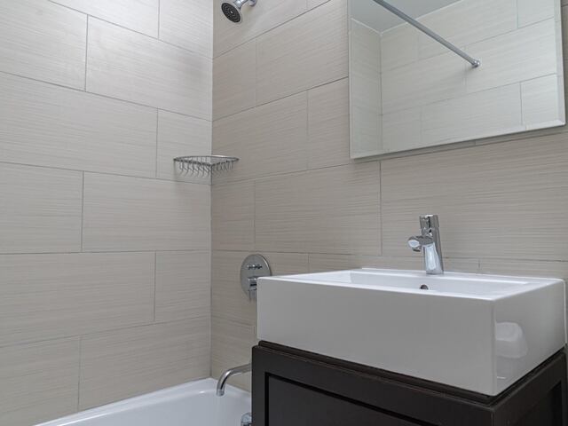 Studio at Kips Bay Court : 490 Second Ave