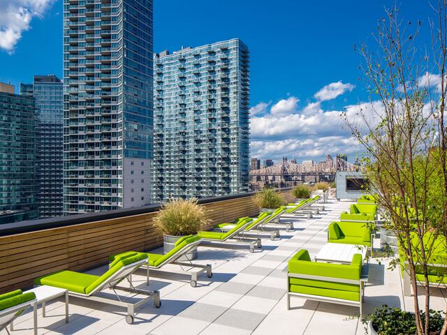 2-Bedroom at The Maximilian
