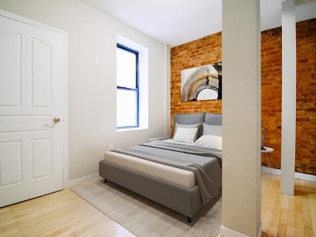 3-Bedroom at 3139 Broadway