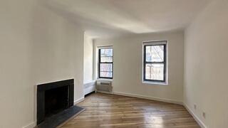 Studio at Sullivan Mews: 113 Sullivan (Manhattan)