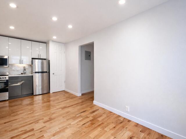 2-Bedroom at 24 Thayer Street