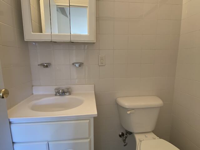 2-Bedroom at Lexington Towers