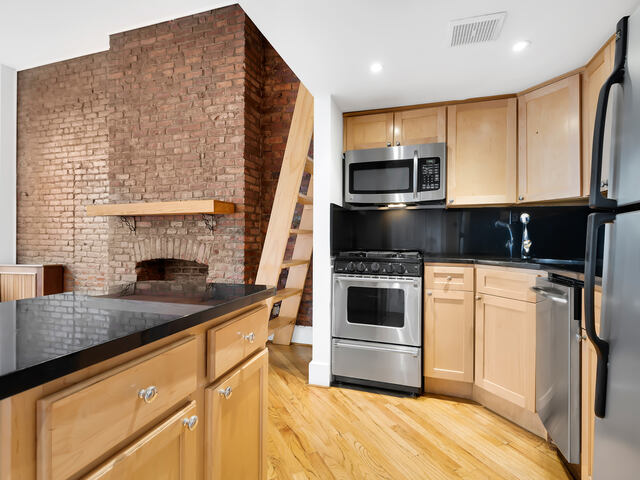 1-Bedroom at 122 East 27th Street