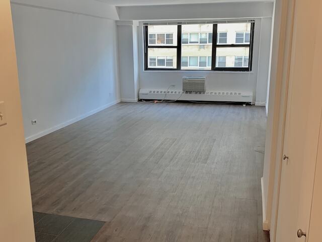 1-Bedroom at Ambassador East