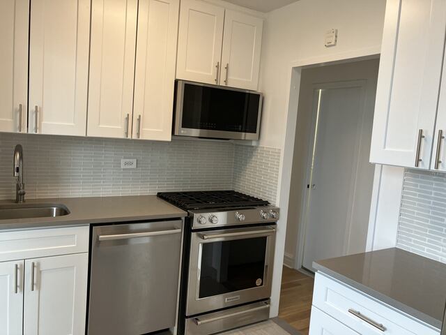 2-Bedroom at West River House