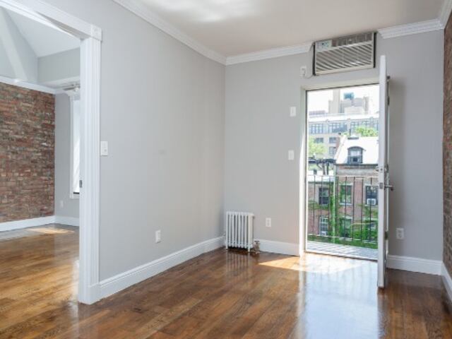 1-Bedroom at 350 West 21st Street