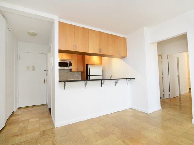 1-Bedroom at Wellesley