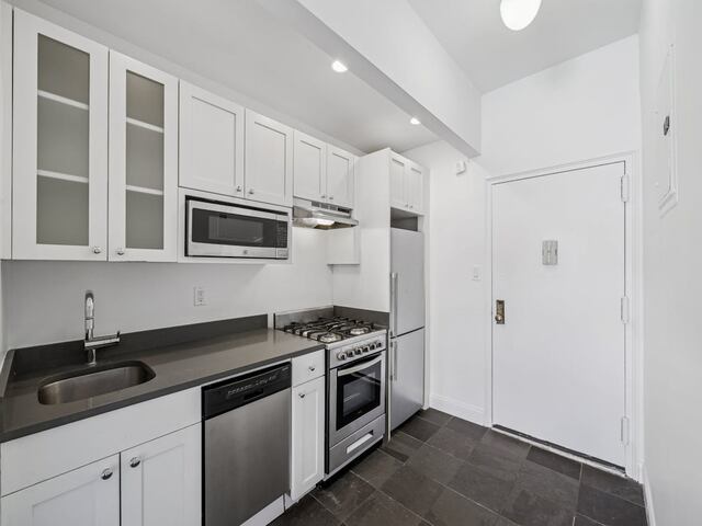 1-Bedroom at South Pierre (aka 160 West 71st)