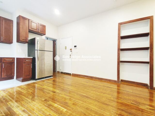 2-Bedroom at 240 West 104th Street