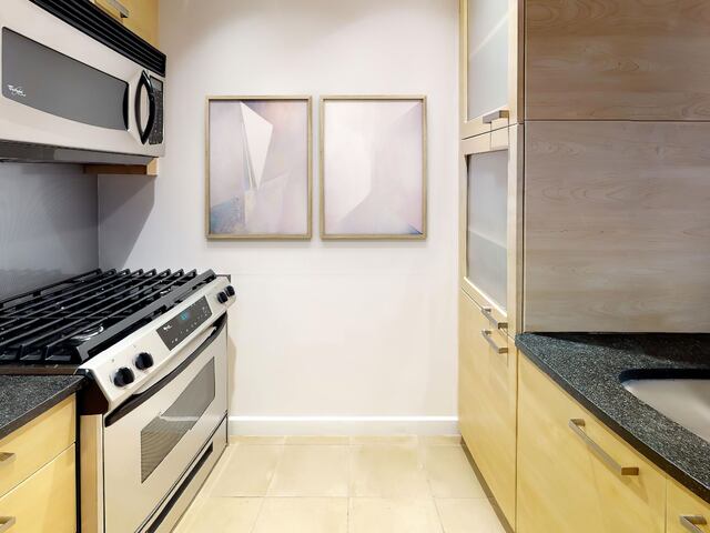 88 Leonard Street photo