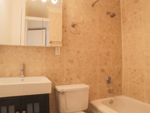 Studio at 304 West 92nd Street