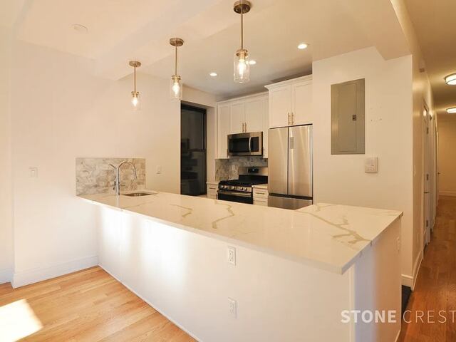 4-Bedroom at 209 West 97th Street