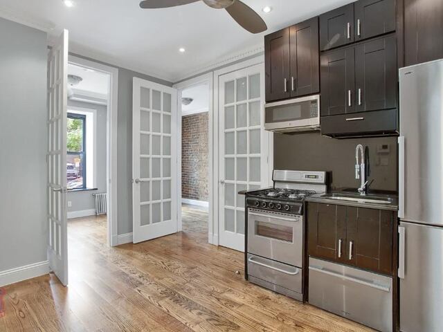 3-Bedroom at 212 East 105th Street