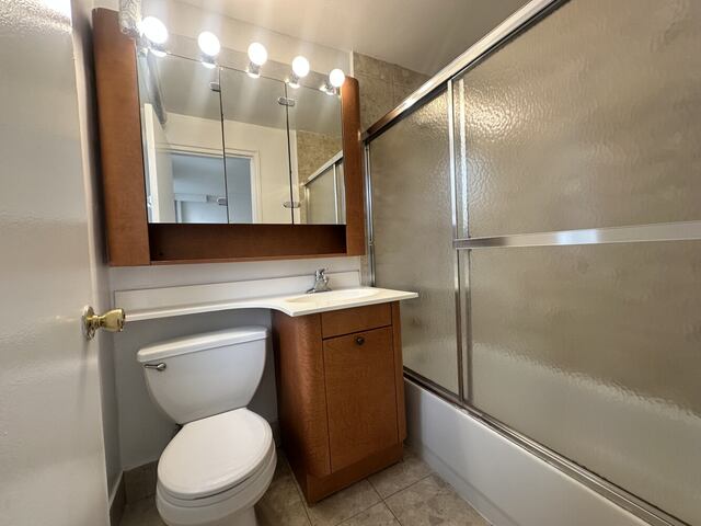 1-Bedroom at Manhattan East: 209 East 66th