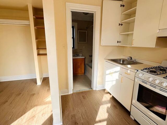 Studio at 403 East 6th Street