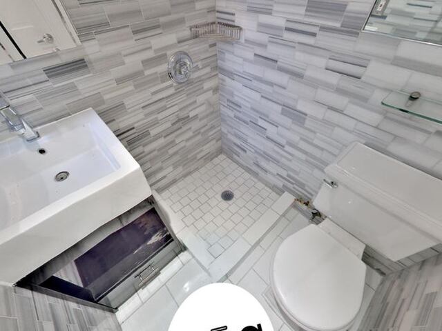 3-Bedroom at 115 Mulberry Street