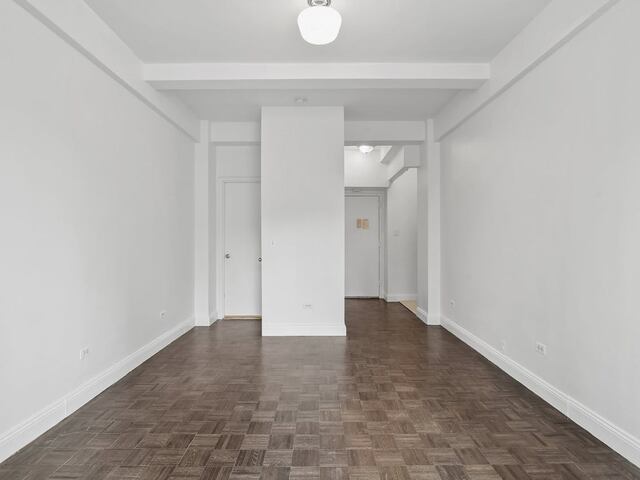 Studio at South Pierre (aka 160 West 71st)