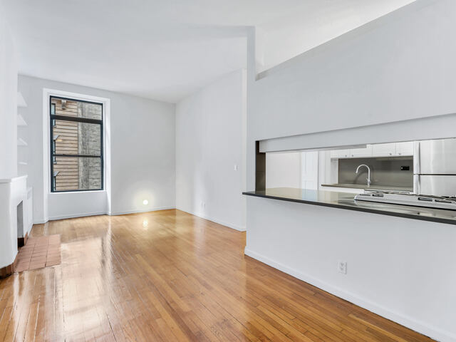 1-Bedroom at 121 Madison Avenue