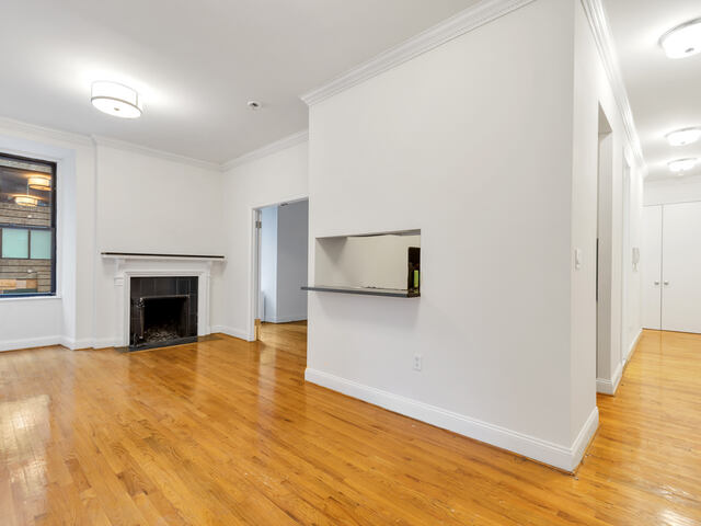 3-Bedroom at 121 Madison Avenue