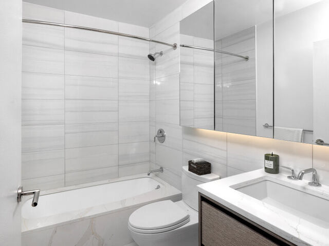 1-Bedroom at The Murray Hill