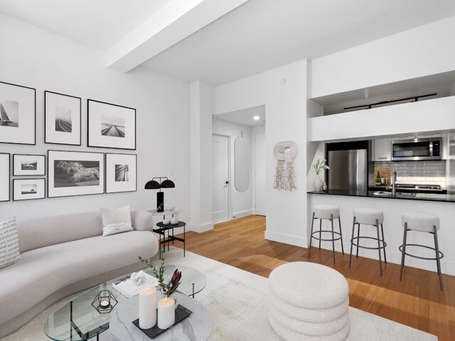 2-Bedroom at 67 Wall Street