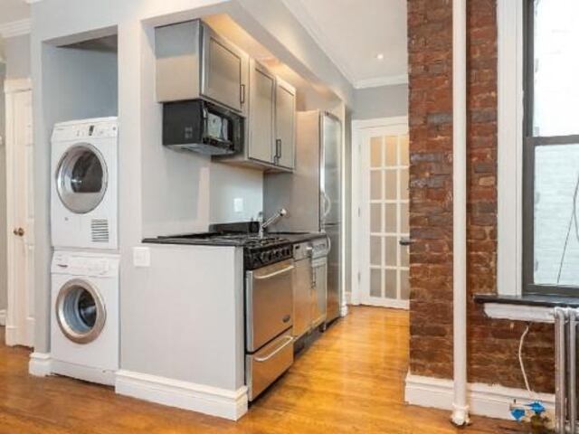 3-Bedroom at 410 East 13th Street