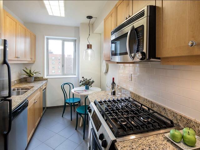 2-Bedroom at Peter Cooper Village: 440 East 23rd