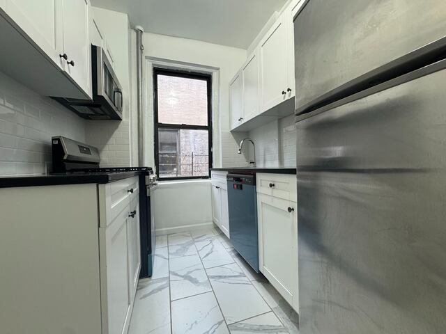 3-Bedroom at 270 Fort Washington Avenue