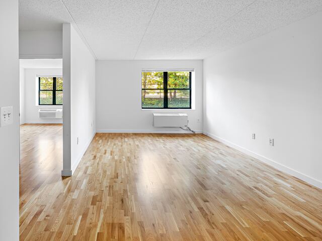 1-Bedroom at Newport: The Roosevelt