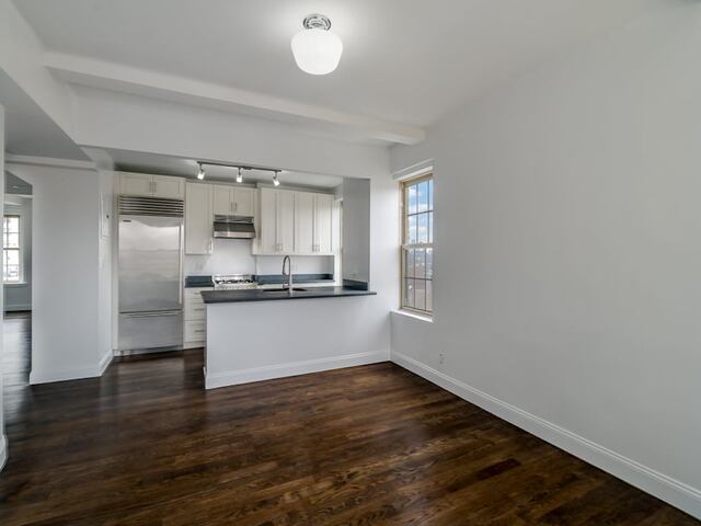 Studio at 24 Fifth Avenue