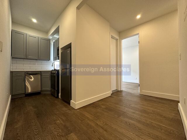 3-Bedroom at 45 Tiemann Place