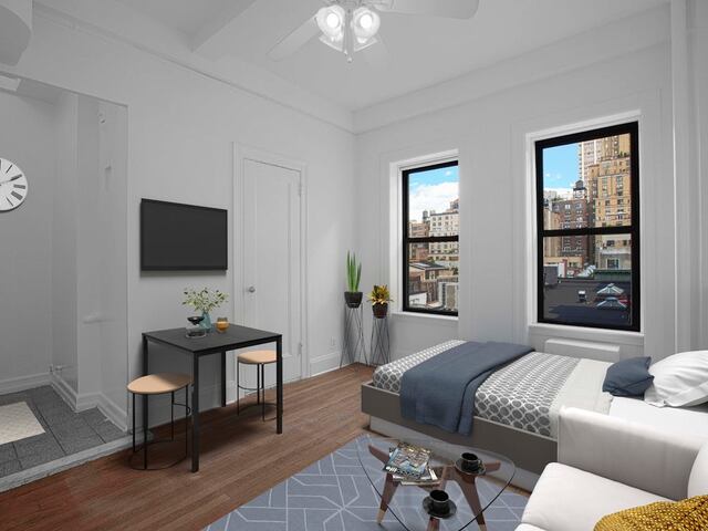Studio at 19 West 69th Street