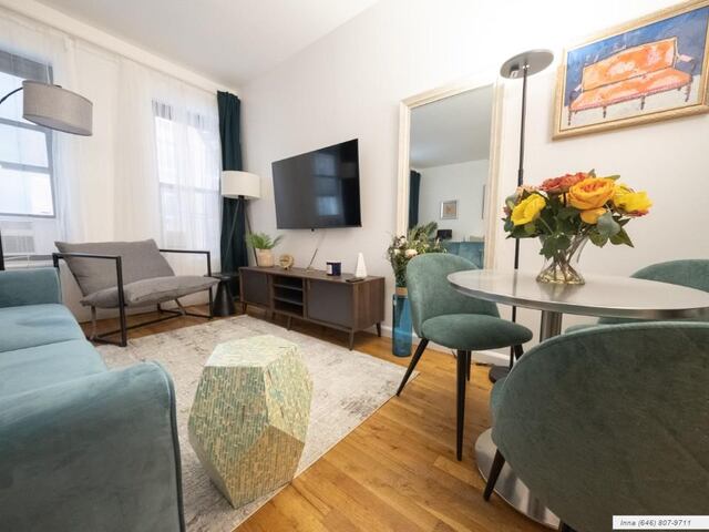 Studio at 305 East 95th Street