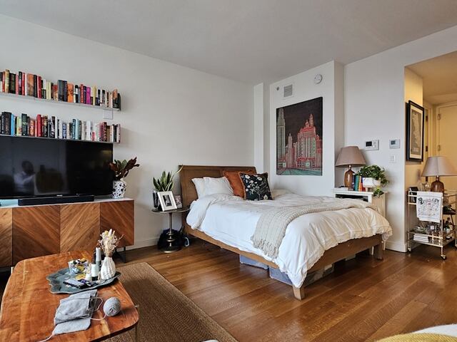 Studio at 101 Bedford Avenue