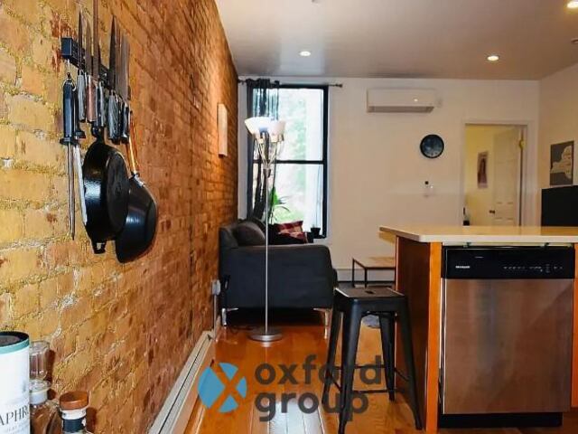 2-Bedroom at 4606 Fifth Avenue