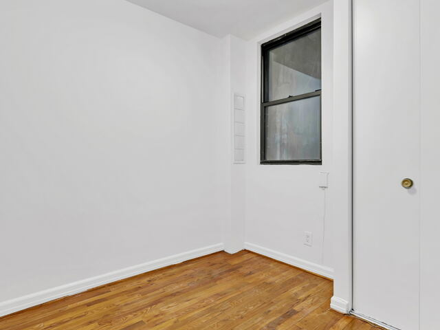 1-Bedroom at 426 West 49th Street
