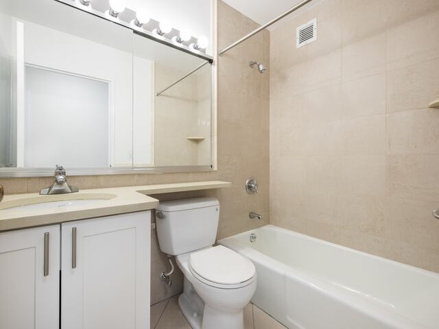 Studio at Carnegie Mews