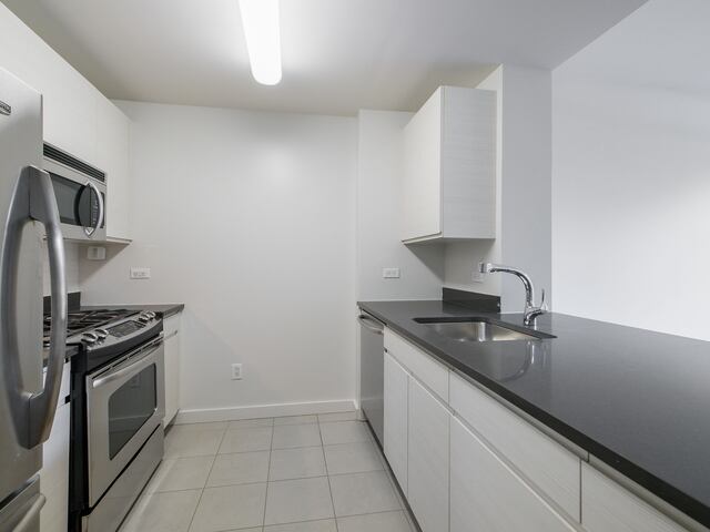 1-Bedroom at The Maximilian
