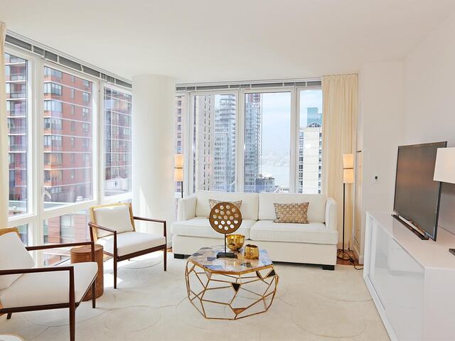 2-Bedroom at The Encore