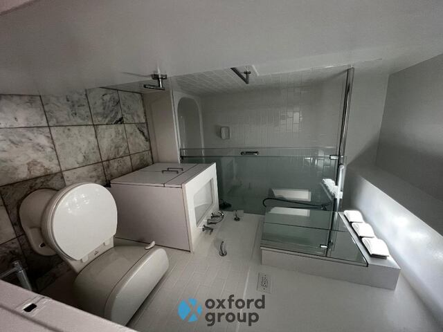 2-Bedroom at 165 East 35th Street